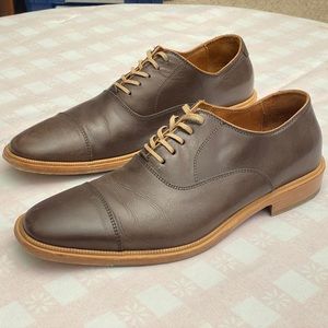 Johnston & Murphy cap toe Oxford leather dress shores US Size 9M - Made in Italy